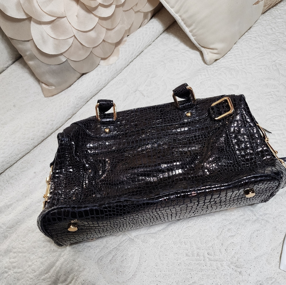 Handbag - Picture 2 of 4